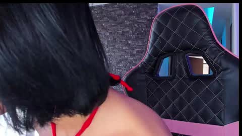 Snapshot of marianne__ chatting on March 26, 6:57 pm M A R I A N E online show from March 26, 6:57 pm