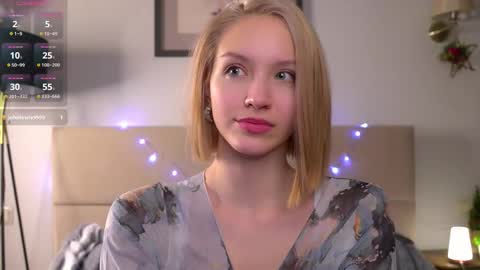 Rachel online show from February 8, 9:51 pm