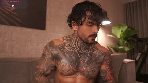 Mariano Costa online show from March 31, 2:02 am