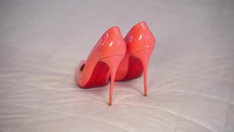 Snapshot of marianova chatting on October 23, 8:24 am Maria online show from October 23, 8:24 am