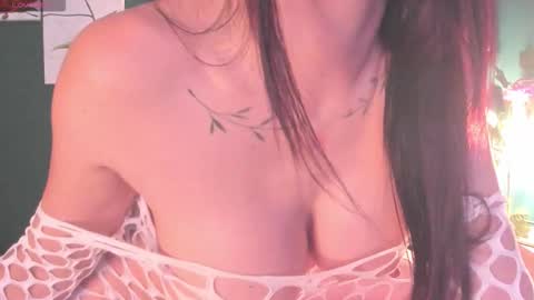 Theressa online show from September 28, 12:32 pm