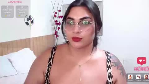 Snapshot of mariavex chatting on May 15, 11:23 pm mariavex online show from May 15, 11:23 pm