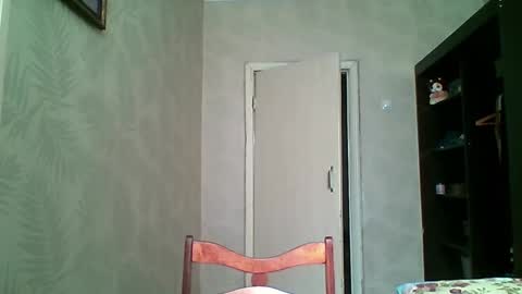 Snapshot of maribethgawrych chatting on March 11, 9:26 am Elianor online show from March 11, 9:26 am