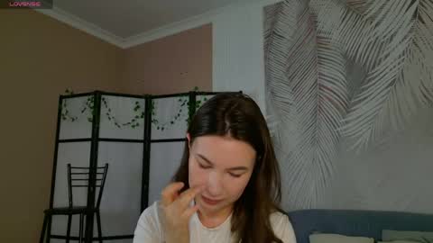 Snapshot of marie_diaze chatting on June 8, 5:08 am Marie LEAVE YOUR WITH ME online show from June 8, 5:08 am