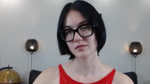 Snapshot of marie_fitch chatting on November 11, 4:12 am Marie Fitch online show from November 11, 4:12 am