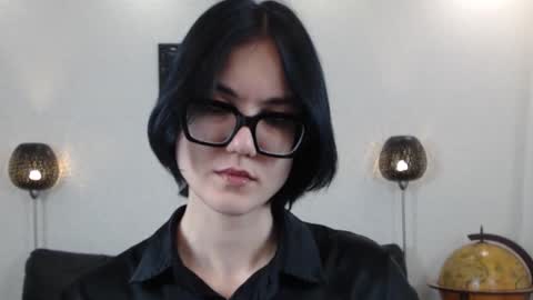 Snapshot of marie_fitch chatting on November 14, 5:17 am Marie Fitch online show from November 14, 5:17 am