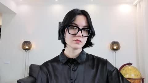 Snapshot of marie_fitch chatting on December 22, 11:35 pm Marie Fitch online show from December 22, 11:35 pm