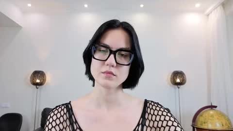 Snapshot of marie_fitch chatting on January 7, 1:30 am Marie Fitch online show from January 7, 1:30 am