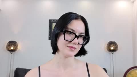 Snapshot of marie_fitch chatting on January 15, 4:17 am Marie Fitch online show from January 15, 4:17 am