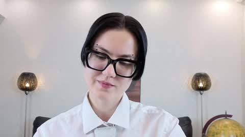 Snapshot of marie_fitch chatting on March 31, 12:45 am Marie Fitch online show from March 31, 12:45 am