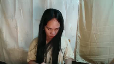 Snapshot of marie_lopez chatting on March 11, 6:08 pm yourdreamgirl  MARIE  online show from March 11, 6:08 pm