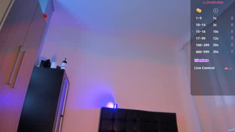 Maria  online show from December 22, 1:52 pm