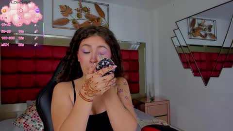 Mariee online show from February 5, 6:34 pm