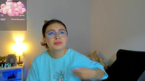 Mariee online show from May 10, 5:51 pm