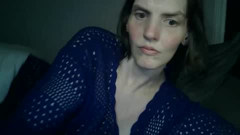 Mariejojo online show from December 1, 5:45 am