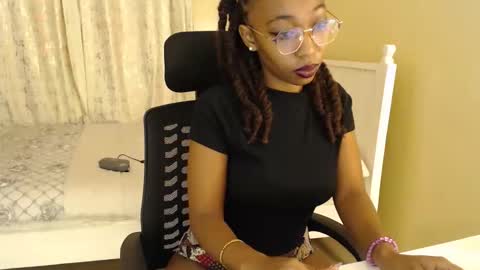 mariejuana online show from November 2, 10:50 am