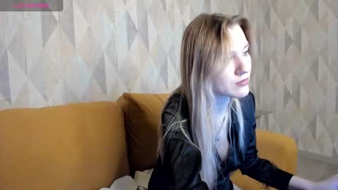 mariel_brown online show from December 22, 11:33 am