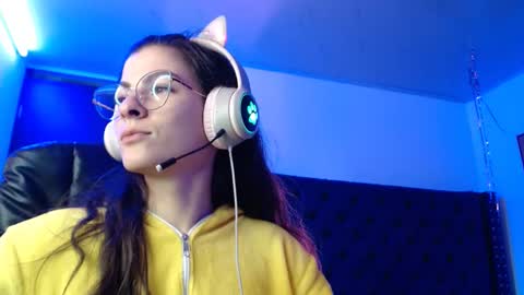 Snapshot of mariel_sins21 chatting on January 13, 1:39 pm Mariie online show from January 13, 1:39 pm