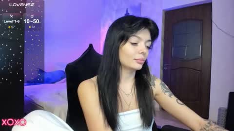 Snapshot of mariella__adams chatting on February 25, 6:20 pm Maria online show from February 25, 6:20 pm