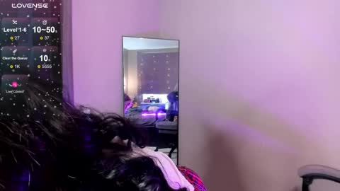 Snapshot of mariella__adams chatting on March 23, 8:29 am Maria online show from March 23, 8:29 am