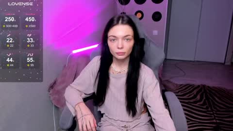 Snapshot of mariella__adams chatting on March 29, 2:39 pm Maria online show from March 29, 2:39 pm