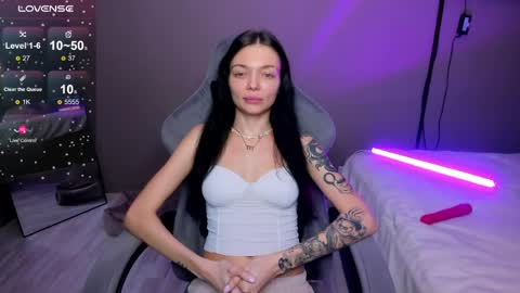 Snapshot of mariella__adams chatting on March 31, 3:12 pm Maria online show from March 31, 3:12 pm