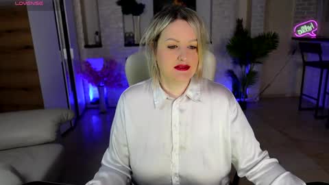 mariemlui online show from March 24, 3:50 pm