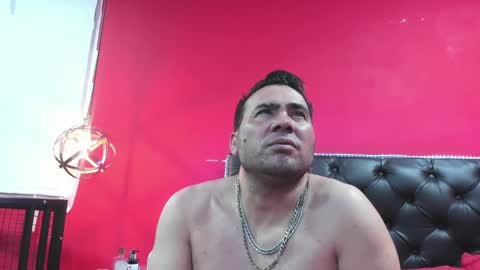 Snapshot of mariham_murath_ chatting on October 7, 9:50 am MARIHAM AND MURATH online show from October 7, 9:50 am