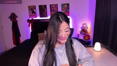 Mariana Hasper online show from December 20, 9:05 am