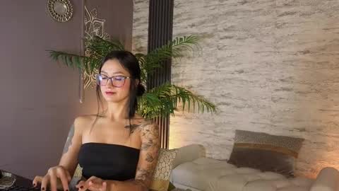 Maryyy online show from February 16, 2:24 pm