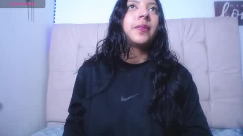 Snapshot of mariilulp303av chatting on February 21, 9:56 am Marilu online show from February 21, 9:56 am