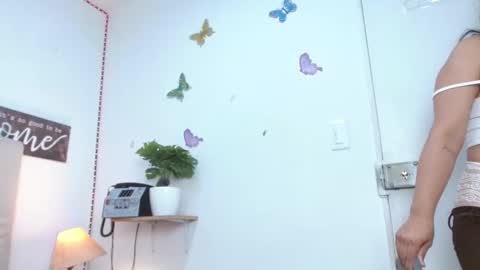 Snapshot of mariilulp303av chatting on March 11, 8:42 pm Marilu online show from March 11, 8:42 pm