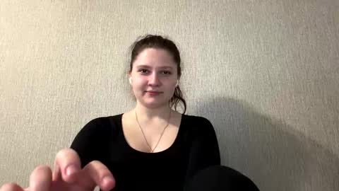 Emmie online show from March 23, 9:02 am