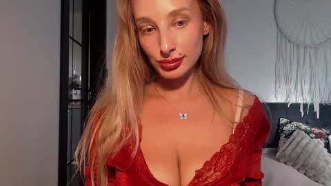 MarilynDevilish online show from September 22, 3:03 pm
