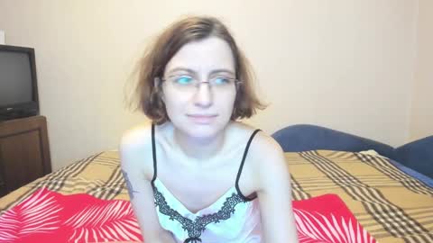 Marilyn online show from December 12, 3:48 pm