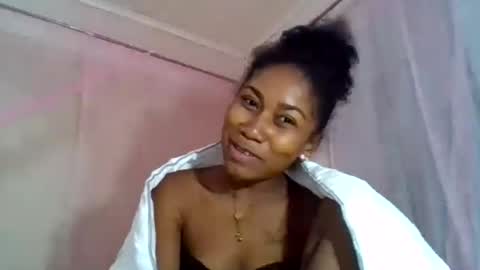 Snapshot of marina0506 chatting on August 4, 7:55 am marina0506 online show from August 4, 7:55 am