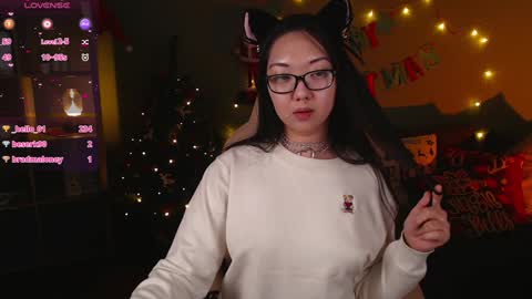 Marine  online show from December 10, 11:40 pm