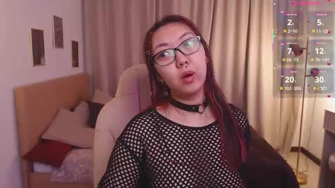 Marine  online show from February 4, 2:12 pm