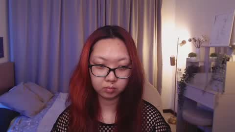 Marine  online show from May 6, 2:22 pm