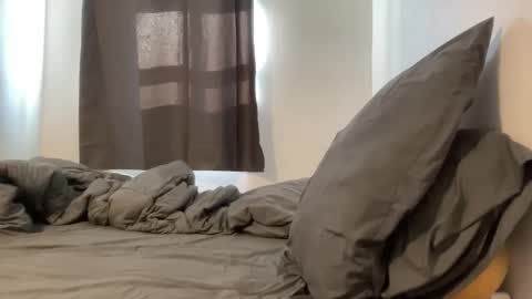 Snapshot of marineguyk19 chatting on January 25, 4:57 pm Z online show from January 25, 4:57 pm