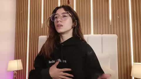 marinette online show from February 25, 12:48 pm