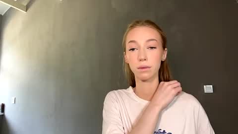 Amelia online show from June 10, 9:19 am