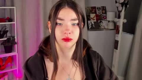 Snapshot of marissa_garcia chatting on September 20, 6:09 pm marissa_garcia online show from September 20, 6:09 pm