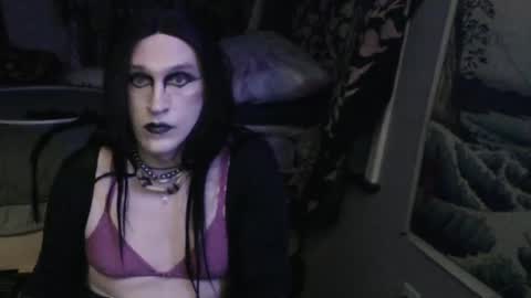 Snapshot of marissa_moans chatting on March 10, 9:10 am marissa online show from March 10, 9:10 am