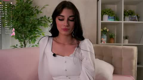 Mari online show from May 10, 4:12 pm