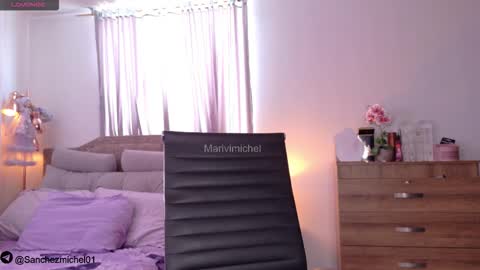    online show from October 12, 7:02 pm