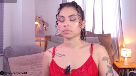    online show from October 28, 7:05 pm