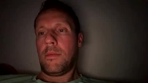Mark online show from May 13, 10:49 pm