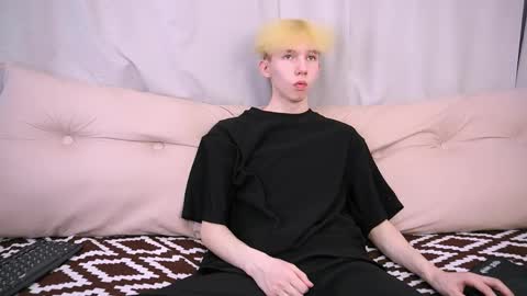mark_brain online show from May 6, 12:43 pm