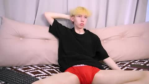 mark_brain online show from May 8, 11:59 am